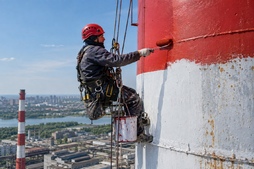 Покраска дымовых труб: когда обновлять покрытие
